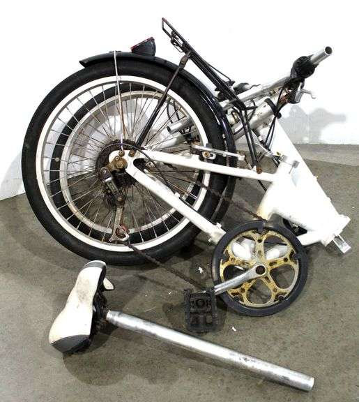 schwinn folding bike